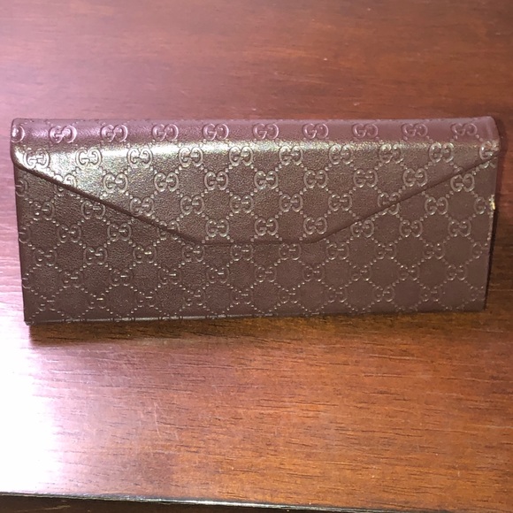 Mens Gucci sunglasses. Black metal frames. - Picture 7 of 7